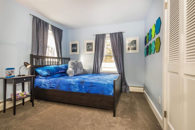 189 College Street, Poultney, VT 05764