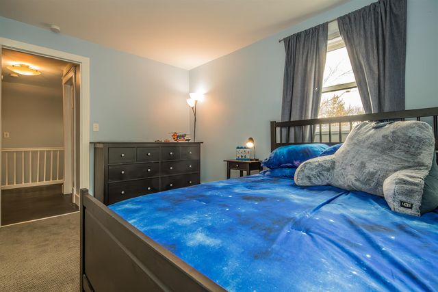 189 College Street, Poultney, VT 05764