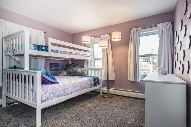 189 College Street, Poultney, VT 05764