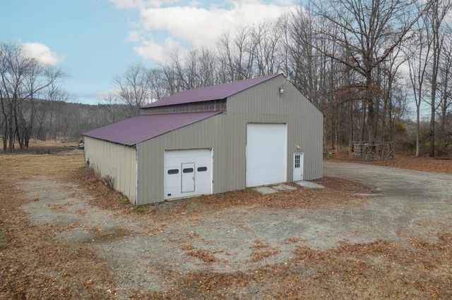 189 College Street, Poultney, VT 05764