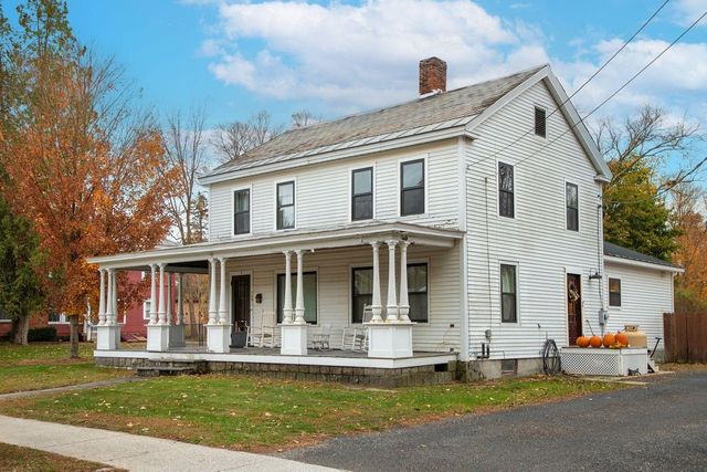 189 College Street, Poultney, VT 05764