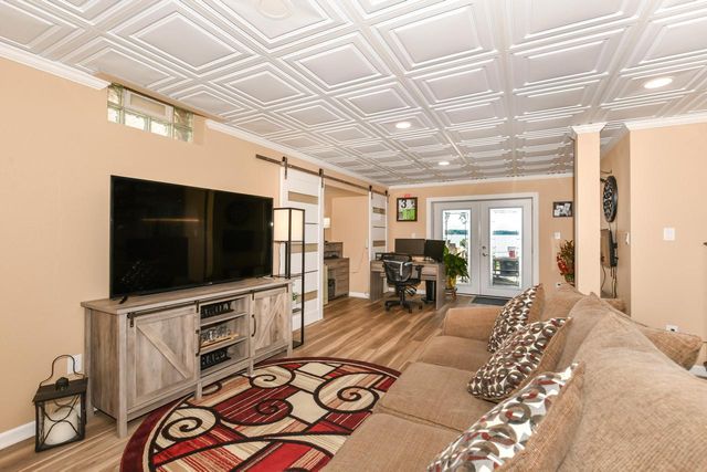 2531 Lakeshore DRIVE, Kansasville, WI 53139