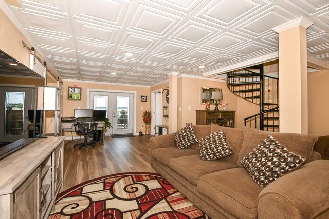 2531 Lakeshore DRIVE, Kansasville, WI 53139