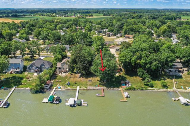 2531 Lakeshore DRIVE, Kansasville, WI 53139