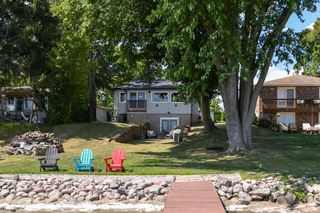 2531 Lakeshore DRIVE, Kansasville, WI 53139