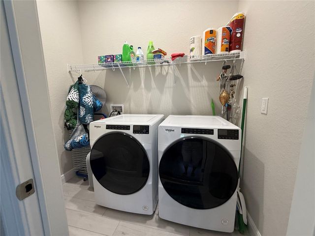 303 NOLANE LANE, Polk City, FL 33868