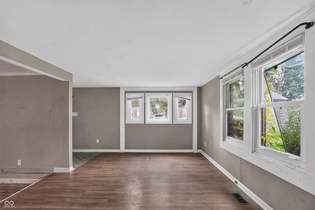 4122 Elmhurst Drive, Indianapolis, IN 46226