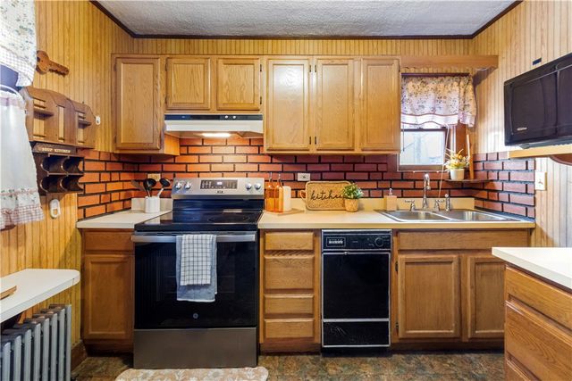 885 Eddie Dowling Highway, North Smithfield, RI 02896