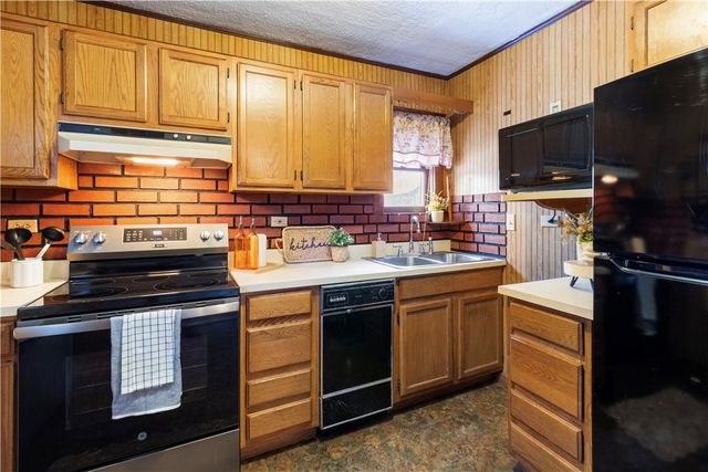 885 Eddie Dowling Highway, North Smithfield, RI 02896