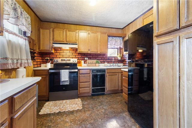 885 Eddie Dowling Highway, North Smithfield, RI 02896