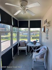 16 Vista Palm Lane 205, Vero Beach, FL 32962
