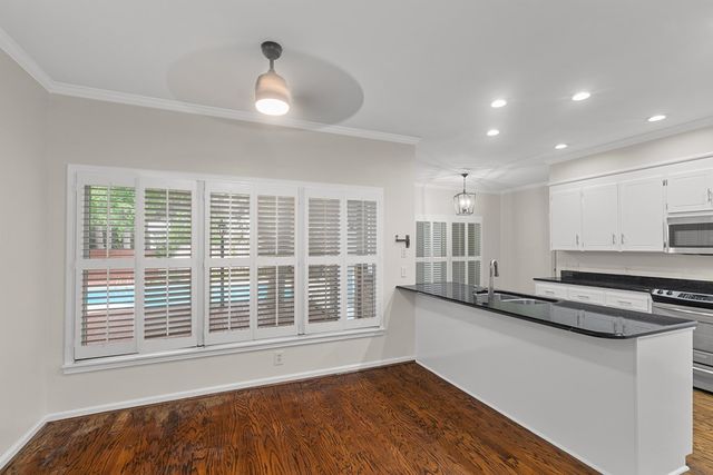 104 Sandy Springs, Dothan, AL 36303
