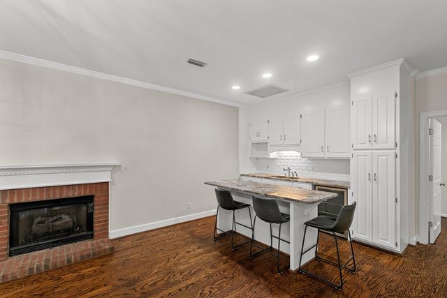 104 Sandy Springs, Dothan, AL 36303
