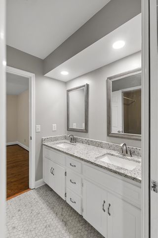104 Sandy Springs, Dothan, AL 36303