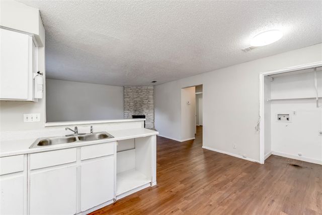 11907 Alpheus Ave B, Austin, TX 78759