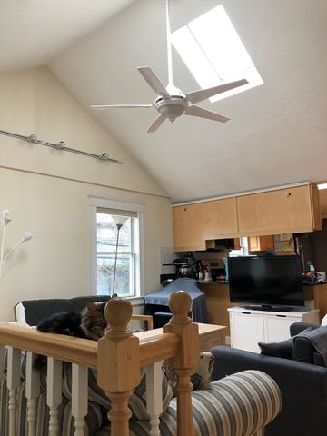 118 Sherman St 118, Cambridge, MA 02140