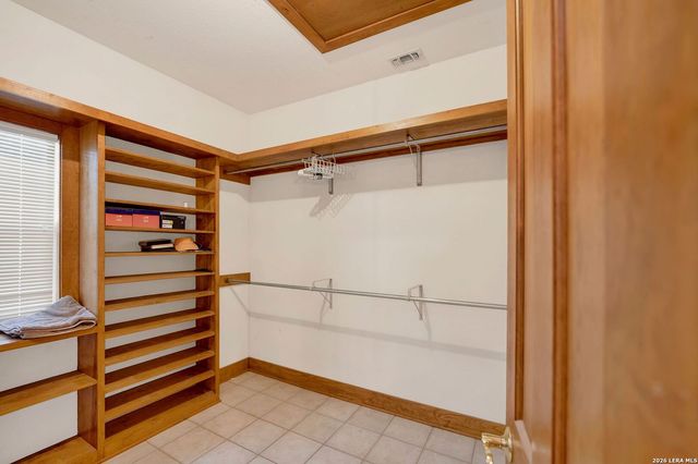 181 SETTLERS CIR, Bandera, TX 78003