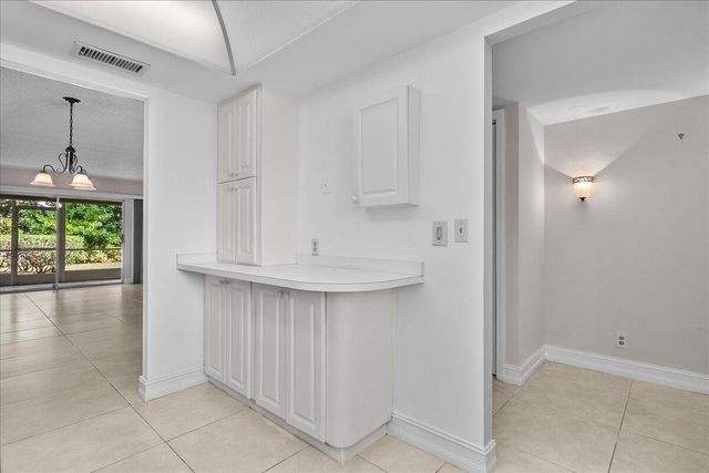 1251 SE Sugar Sands Boulevard 121, Riviera Beach, FL 33404