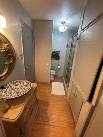 204E Lakeview Terrace, Conroe, TX 77356