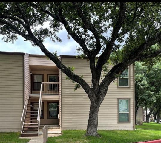 204E Lakeview Terrace, Conroe, TX 77356