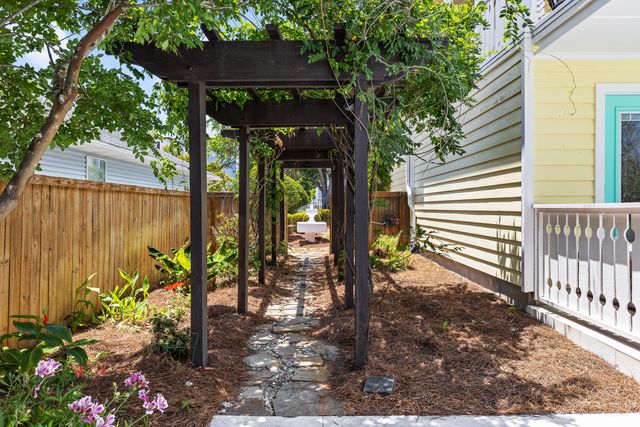 93 Woodward Street, Destin, FL 32541