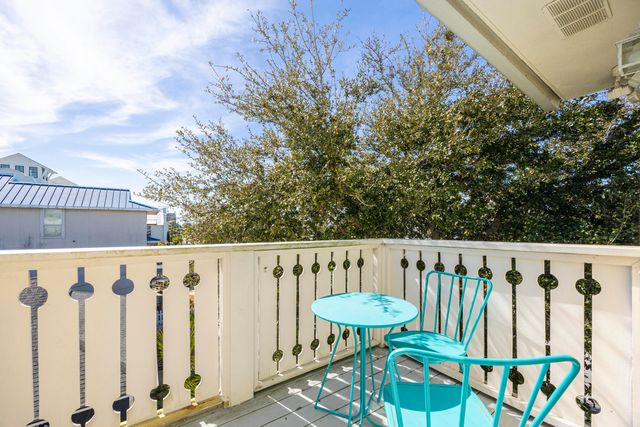 93 Woodward Street, Destin, FL 32541