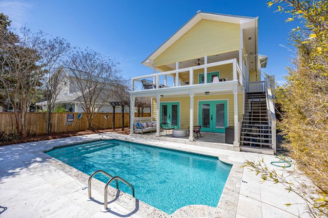 93 Woodward Street, Destin, FL 32541