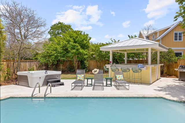 93 Woodward Street, Destin, FL 32541