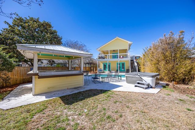 93 Woodward Street, Destin, FL 32541