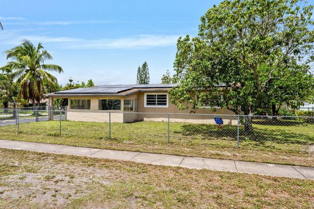 670 SW 29th Avenue, Fort Lauderdale, FL 33312