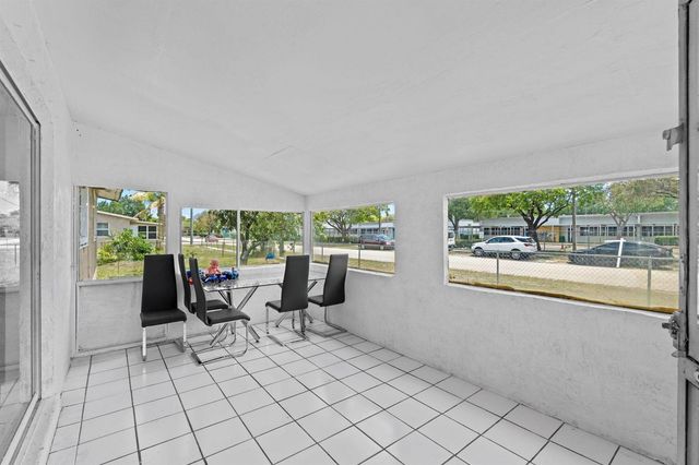 670 SW 29th Avenue, Fort Lauderdale, FL 33312