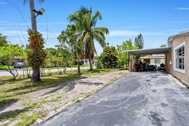 670 SW 29th Avenue, Fort Lauderdale, FL 33312