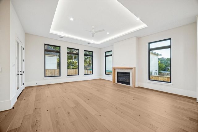 3855 Gramercy Street, Houston, TX 77025