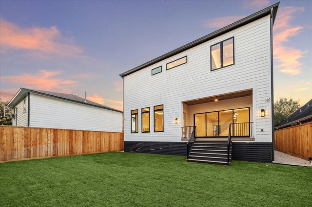 3855 Gramercy Street, Houston, TX 77025