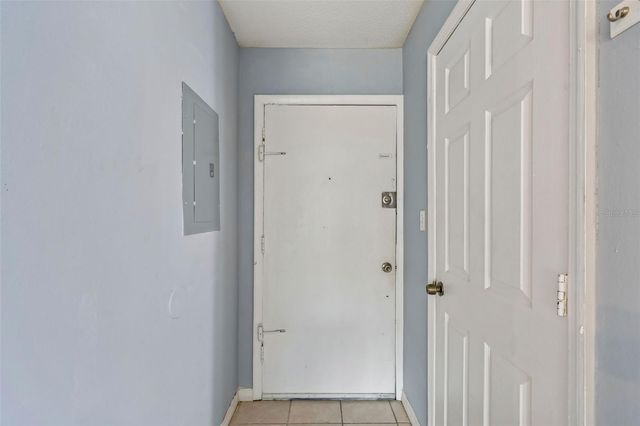 1695 LEE ROAD E215, Winter Park, FL 32789