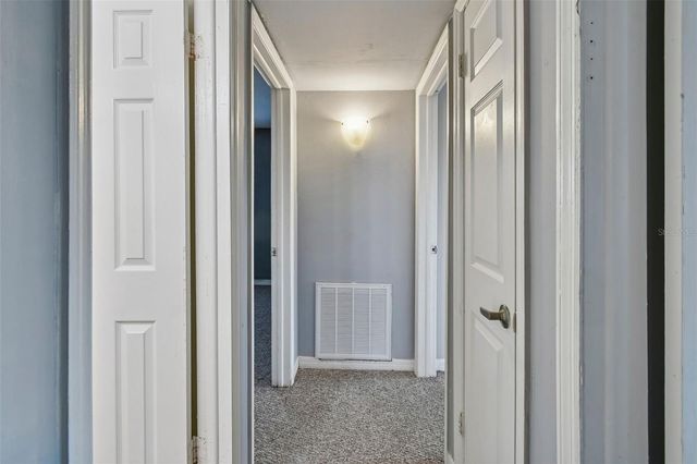 1695 LEE ROAD E215, Winter Park, FL 32789