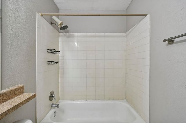 1695 LEE ROAD E215, Winter Park, FL 32789