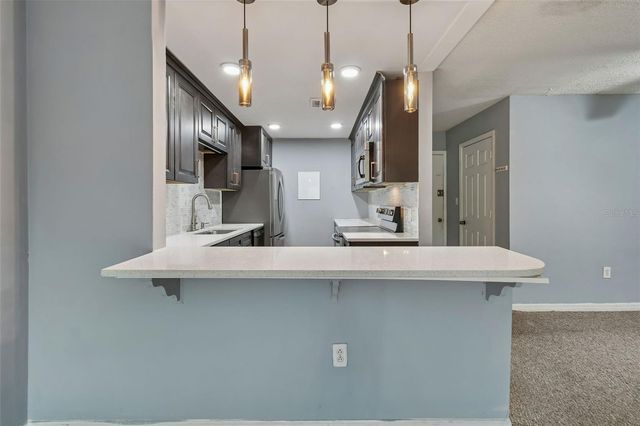 1695 LEE ROAD E215, Winter Park, FL 32789