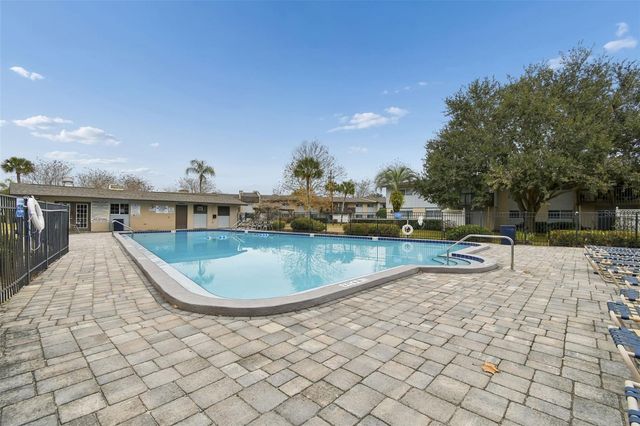 1695 LEE ROAD E215, Winter Park, FL 32789