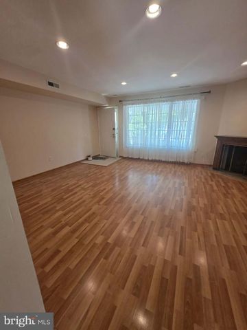 1102 STEWART PL, Philadelphia, PA 19116