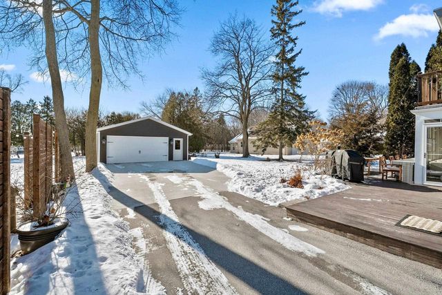 1164 ELIZA STREET, Green Bay, WI 54301