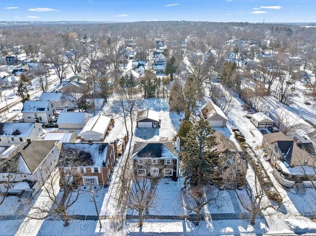 1164 ELIZA STREET, Green Bay, WI 54301