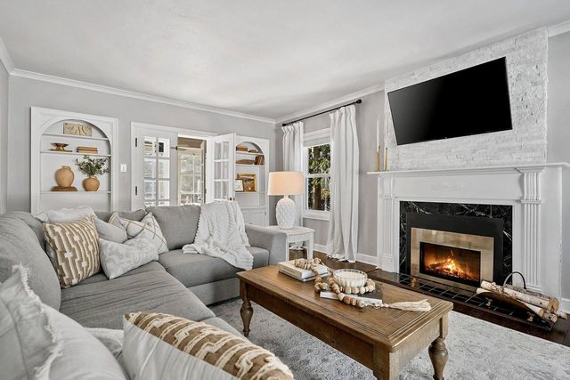 1164 ELIZA STREET, Green Bay, WI 54301