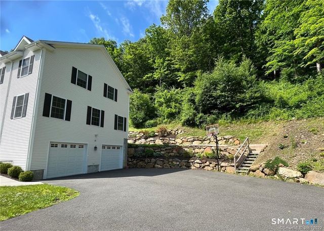 71 Ledges Road, Ridgefield, CT 06877