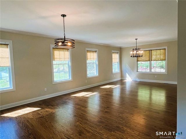 71 Ledges Road, Ridgefield, CT 06877