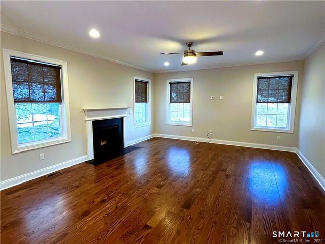 71 Ledges Road, Ridgefield, CT 06877