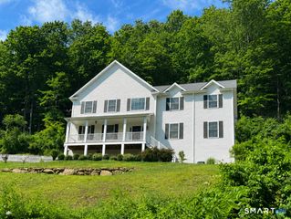 71 Ledges Road, Ridgefield, CT 06877