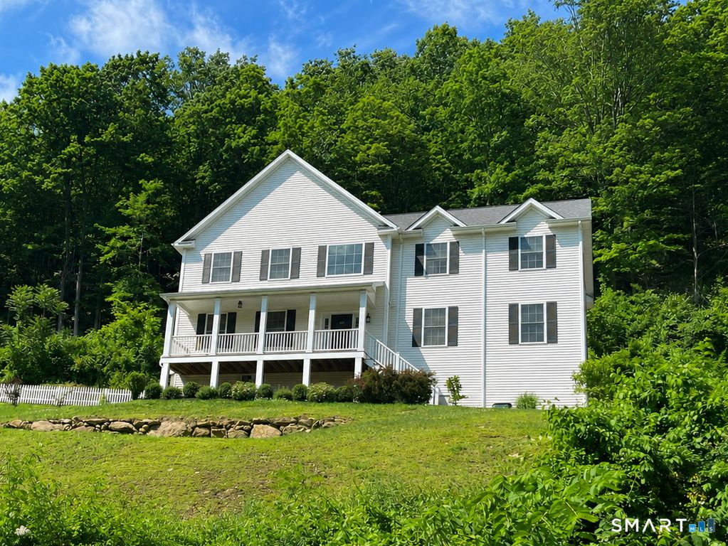 71 Ledges Road, Ridgefield, CT 06877