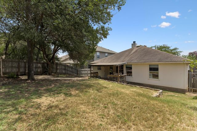 2106 Narrow Glen PKWY, Austin, TX 78744