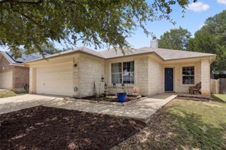 2106 Narrow Glen PKWY, Austin, TX 78744